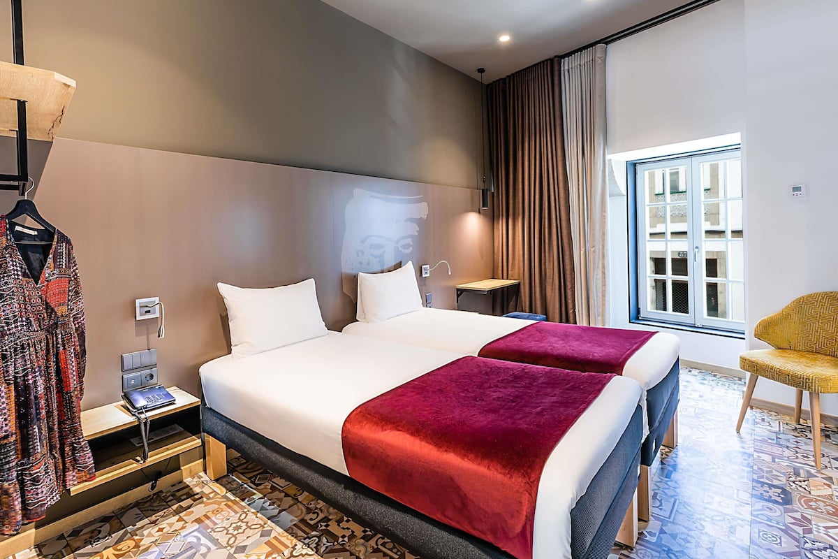 Twin Room, 2 Single Beds