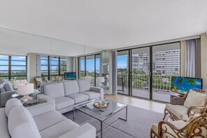 Living room - Front Unit Facing Beach With Wraparound Balcony (Marco Island)