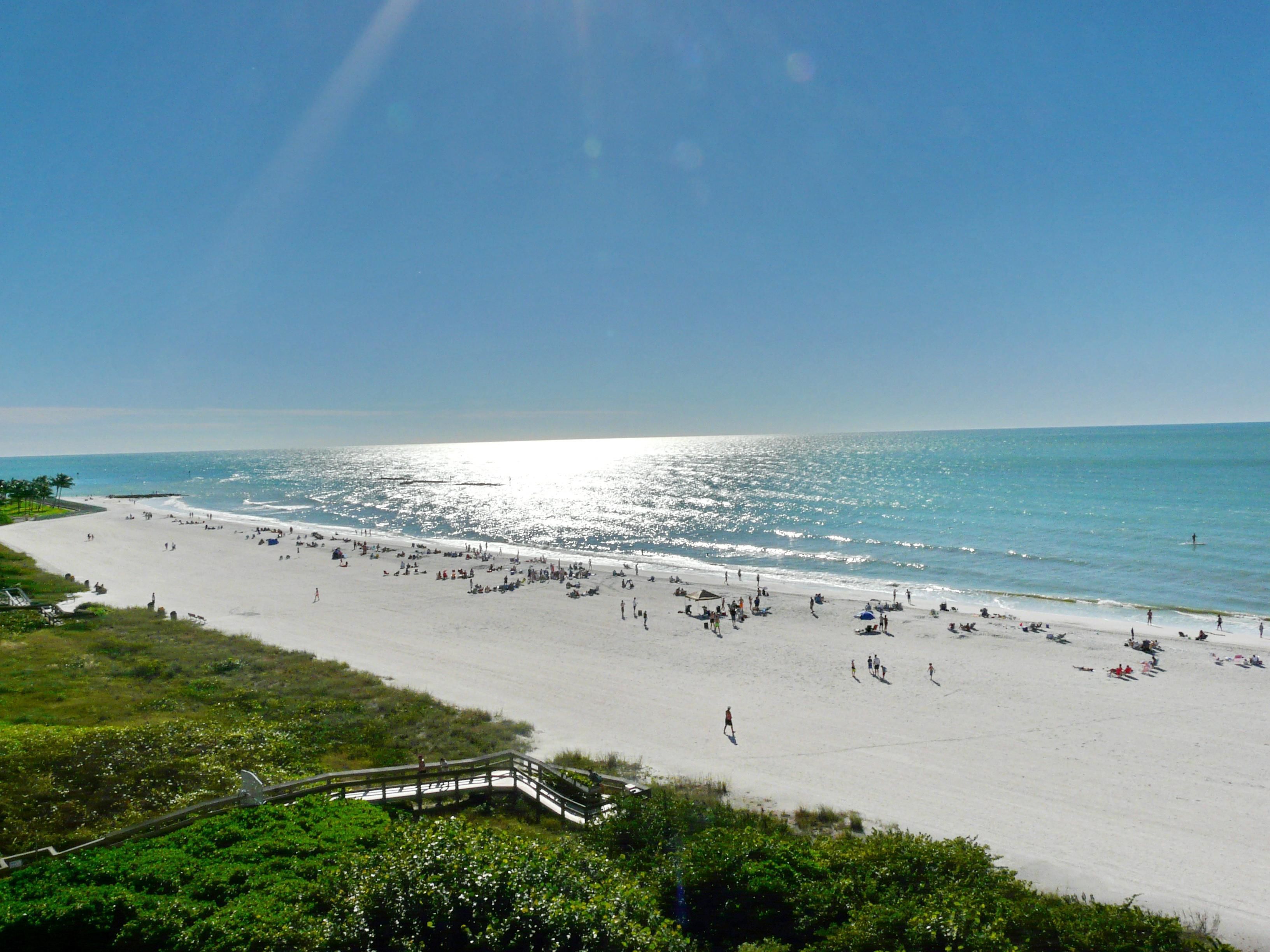 Condo, 1 King Bed with Sofa bed (Inviting beachfront condo with pool, ) | Beach/ocean view