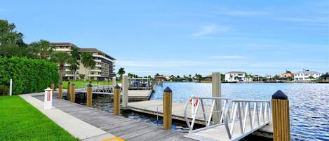 Condo, 1 King Bed with Sofa bed (Condo with pool, view of Clam Bay and) | Property grounds