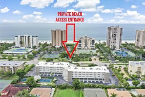 Condo, 1 Queen Bed with Sofa bed (Breezy condo with deluxe pool and pri) | Exterior