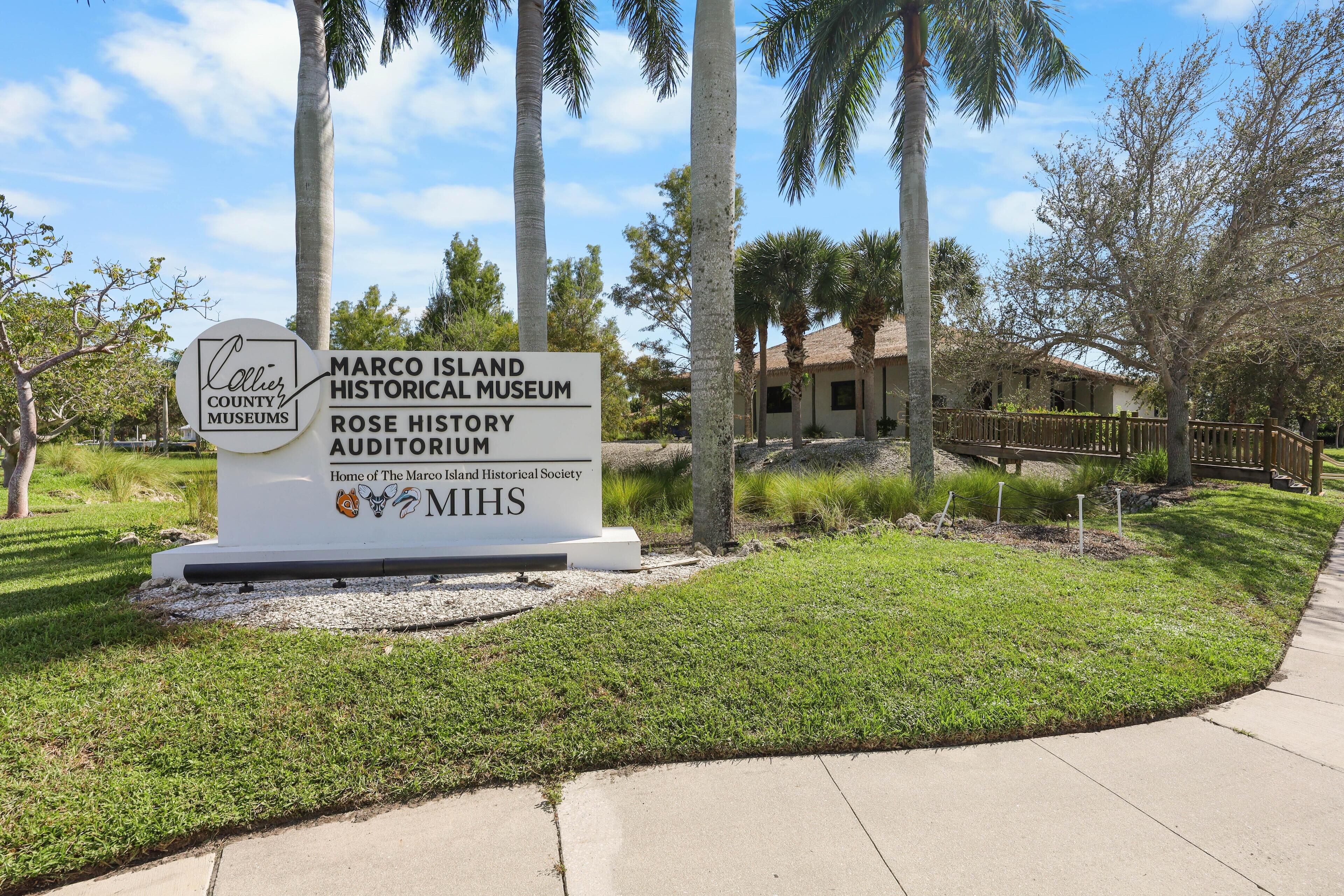 Condo, 1 Queen Bed (Beachfront condo with SW-facing balco) | Property grounds