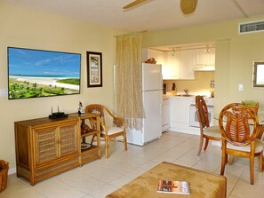 Condo, 1 Queen Bed with Sofa bed (Beach Club 413)