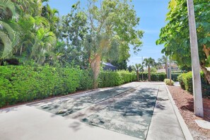 Appart'hôtel, 1 grand lit et 1 canapé-lit (Beach Club 413) | Enceinte de l’hébergement