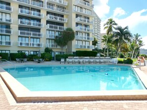 Condo, 1 King Bed (Inviting beachfront condo with large ) | Pool