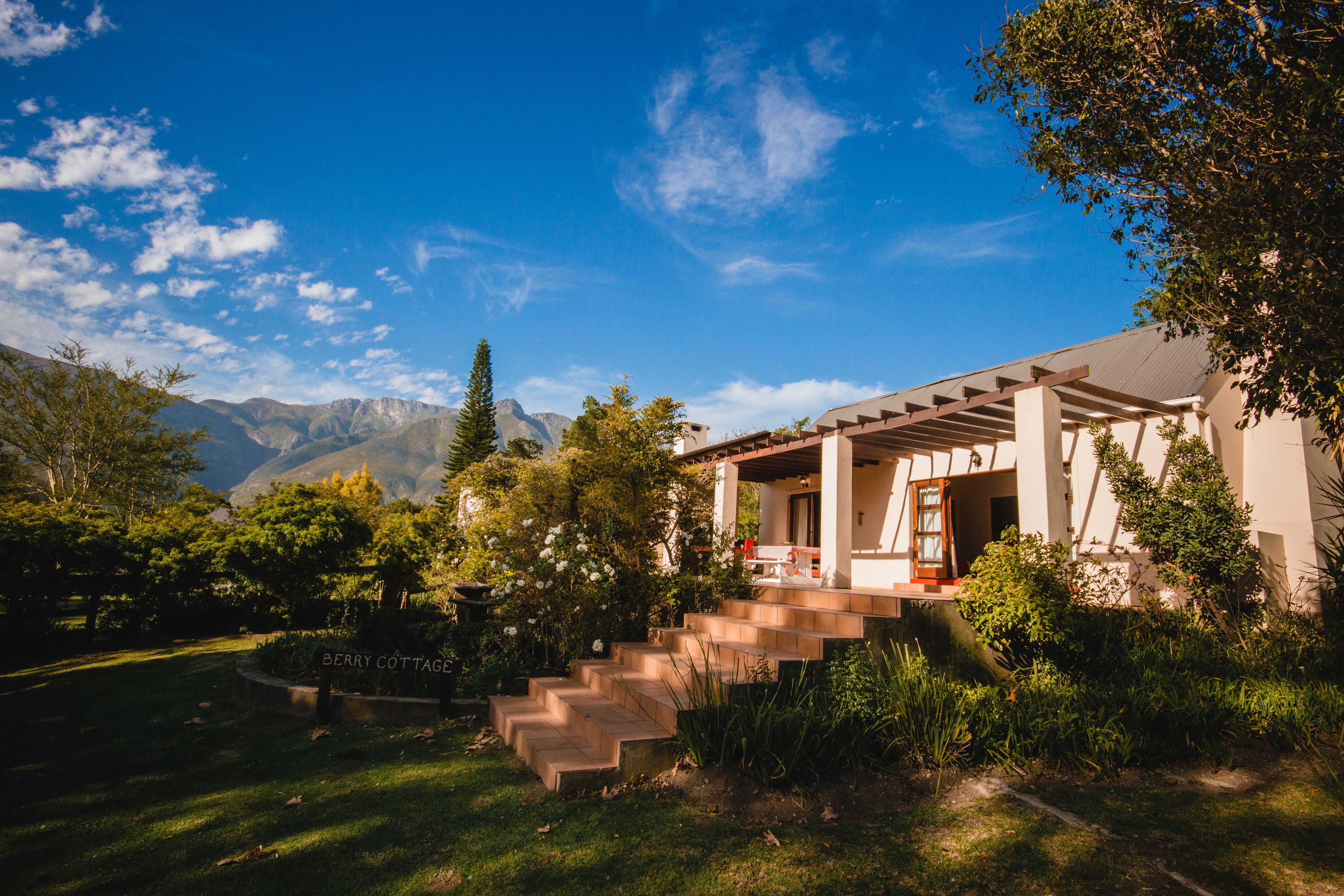 Berry Cottage | Terrace/patio