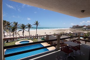 Sextuplo Master, vista para o oceano | View from room