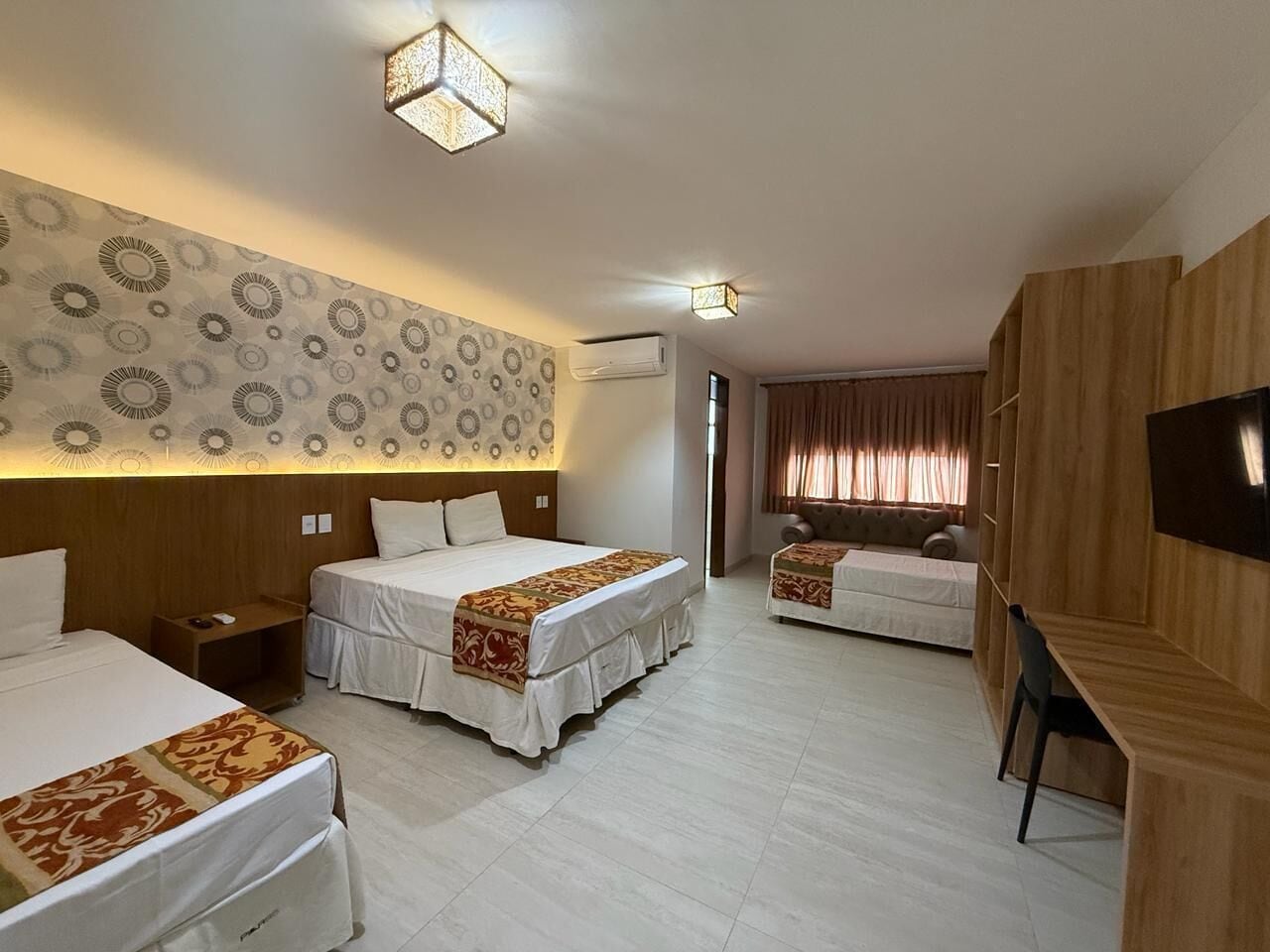 Standard Quadruple Room