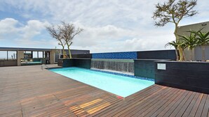 Rooftop pool - Camps Bay Luxury Villas (Cape Town)