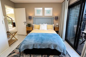 Standard Double Room - Sea Dreams Guesthouse (Ballito)