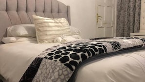 Unclassified image, 3 of 12, button - Vuvu Boutique Hotel (Qonce)