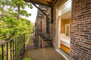 Apartment, 2 Schlafzimmer | Balkon