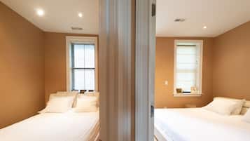 Apartment, 2 Bedrooms | 2 bedrooms, individually decorated, individually furnished, desk