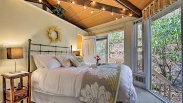 Casa panorámica, 2 camas Queen size, vista a la colina | Decoración personalizada y muebles diferentes