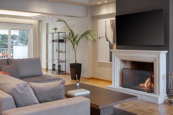 Villa de lujo | Área de sala de estar | Smart TV, chimenea, Netflix y reproductor de DVD