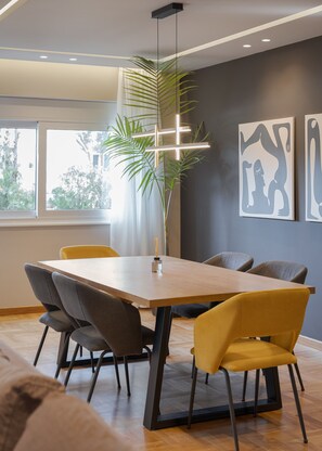 Luxury Villa | Dining room