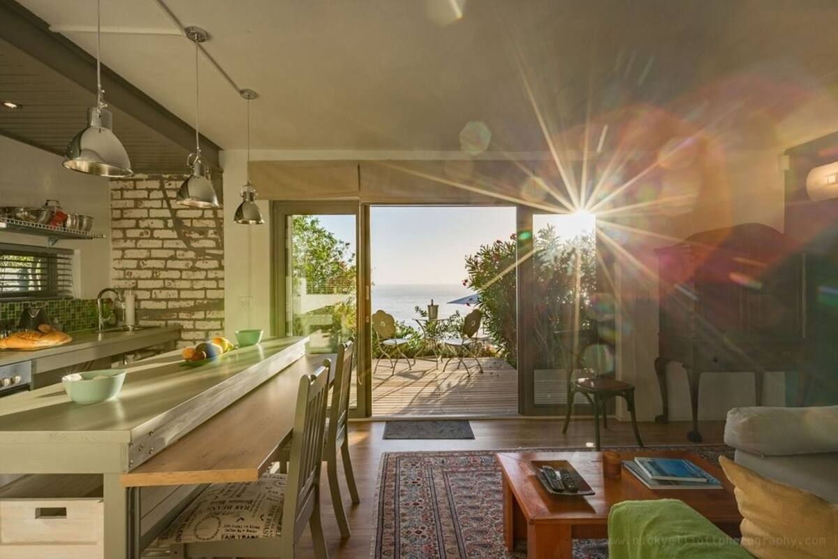 Luxury Studio, 1 Bedroom | Living area