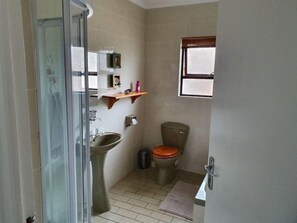 Maison Confort, 4 chambres | Salle de bain