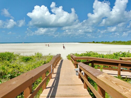 Breezy Beachfront Condo With Unmatched Views and Pool