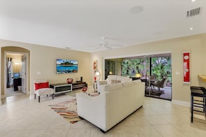 House, Multiple Beds (601 Lewis Court) | Living room - 601 Lewis Court (Marco Island)