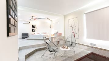 Junior Suite | Premium bedding, in-room safe, iron/ironing board, free WiFi