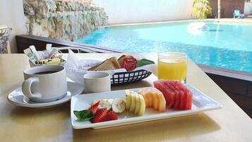 Gratis kontinental frukost varje dag