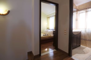 House, 3 Bedrooms | Living area | LCD TV