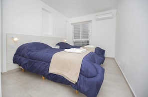 1 bedroom, individually decorated, free WiFi, bed sheets