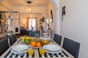 Appartement | Restauration dans la chambre