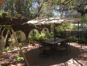 Porch - Hotel Quinta Arantxa (Ezequiel Montes)