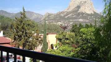 Vista a la montaña