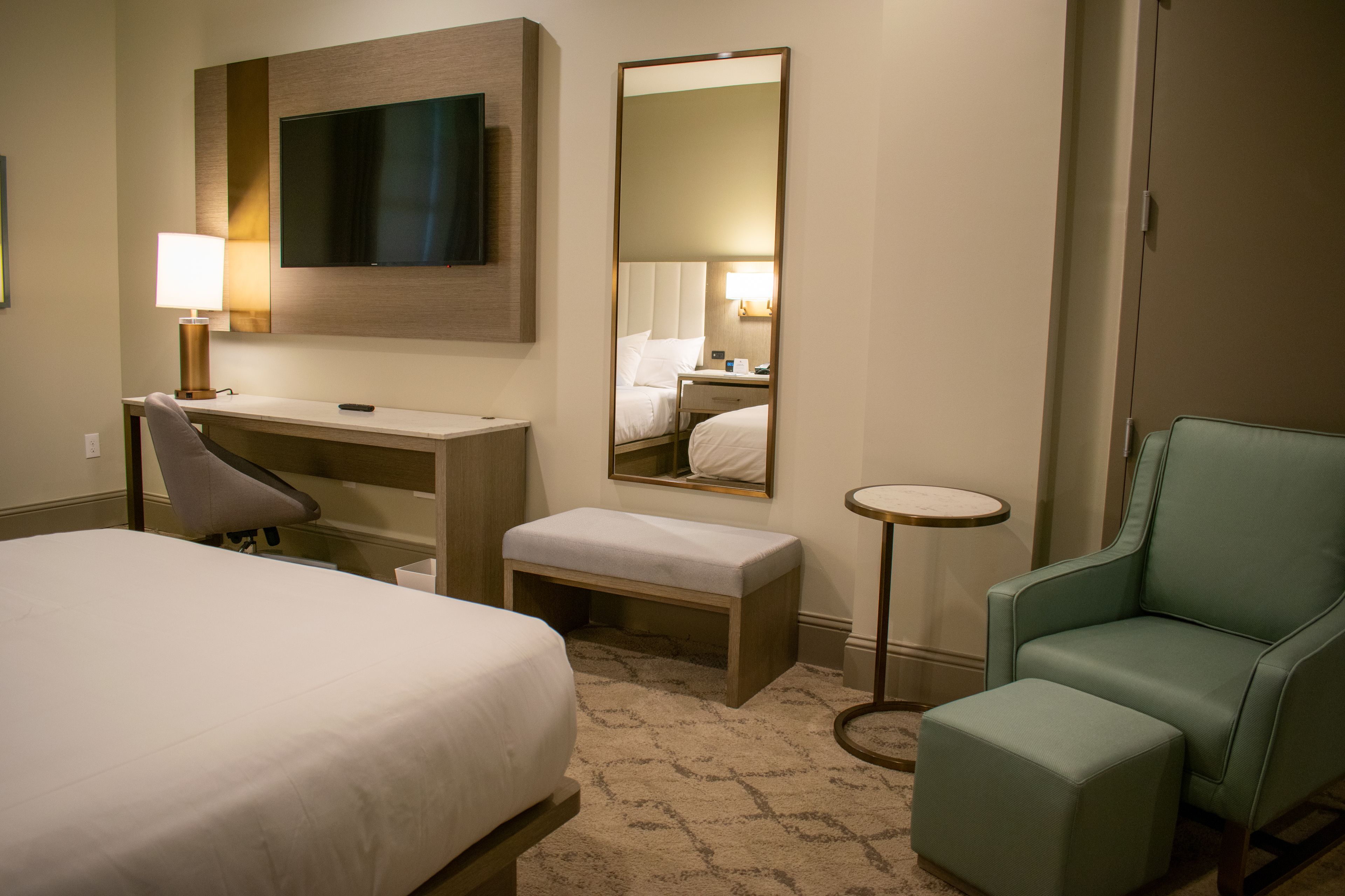 in-room safe, individually decorated, individually furnished, desk