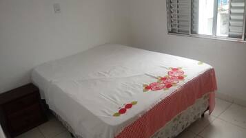 House | 2 bedrooms, free WiFi, bed sheets