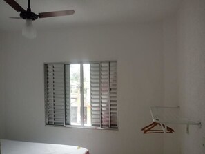 Casa | 2 habitaciones, wifi gratis y ropa de cama 
