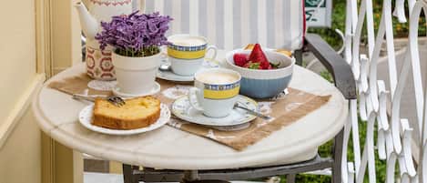 Leilighet – city, 1 soverom, balkong, byutsikt | Balkong