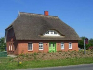 Nicht klassifiziertes Bild, 3 von 9, Schaltfläche