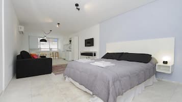 Standard Studio | Iron/ironing board, free WiFi