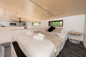 2 chambres, fer et planche Ă repasser, Wi-Fi gratuit, draps fournis