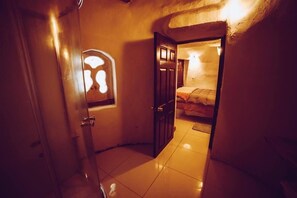 Decoración personalizada, muebles diferentes y wifi gratis
