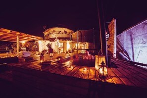 Bañera de hidromasaje exterior