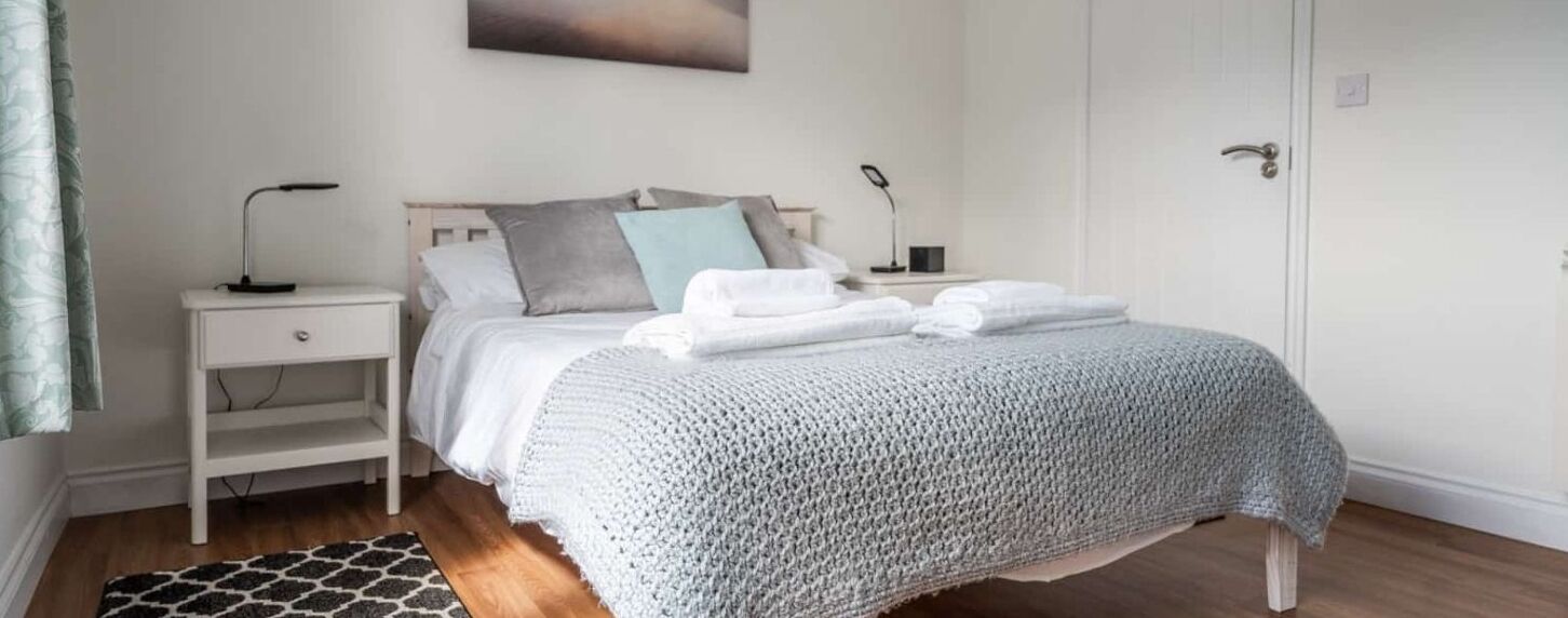 2 bedrooms, in-room safe, iron/ironing board, WiFi