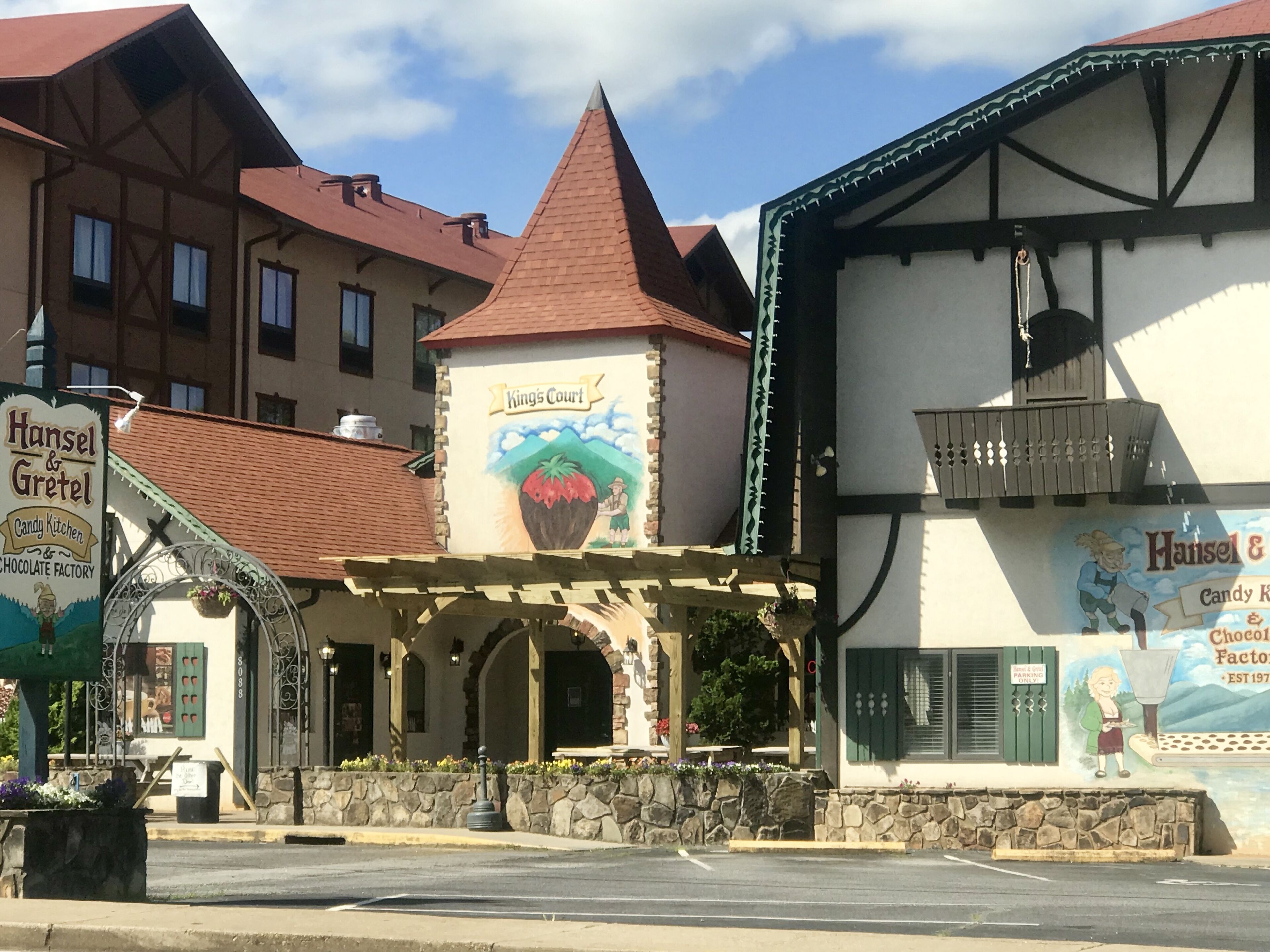 10 Best PetFriendly In Helen, Trip101