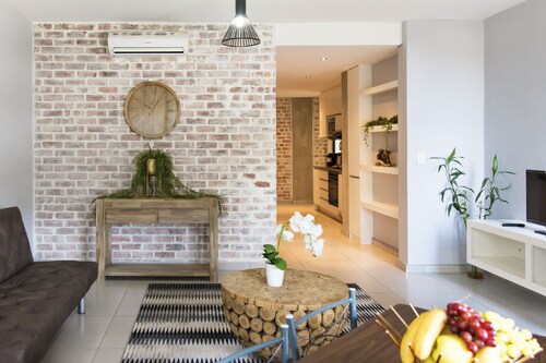 Wild Olive Apartments