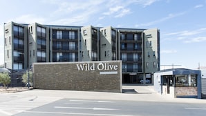 Exterior - Wild Olive Apartments (Windhoek)