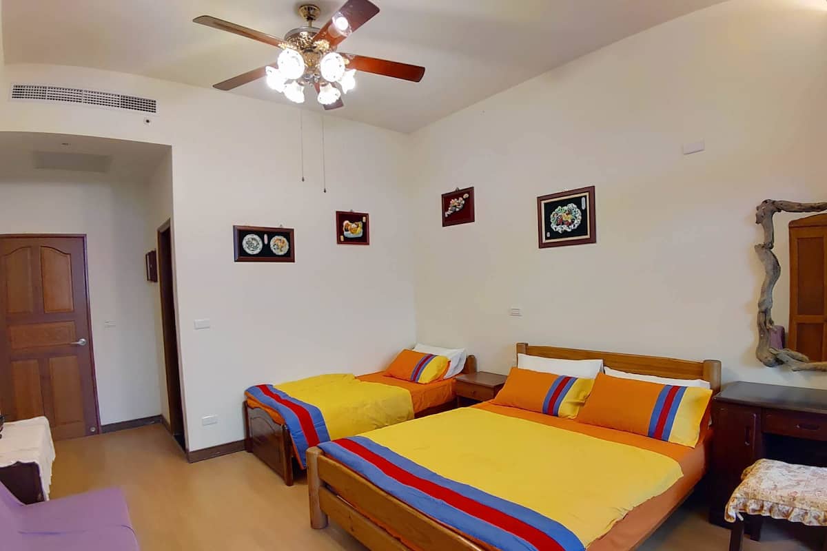 Desk, blackout curtains, rollaway beds, free WiFi