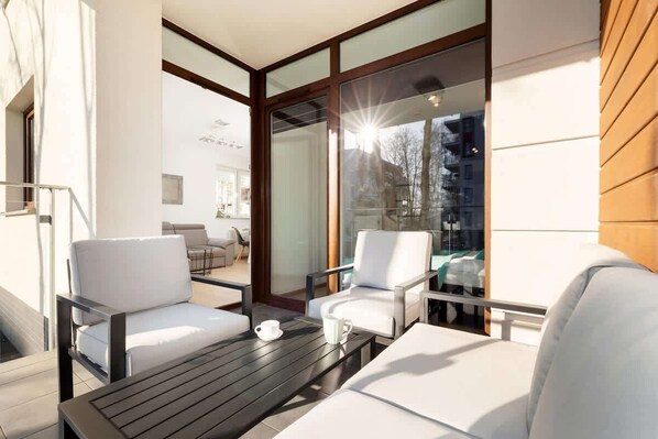 تلفزيون، مكتب