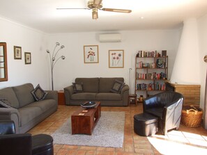 TV, fireplace, DVD player, table football