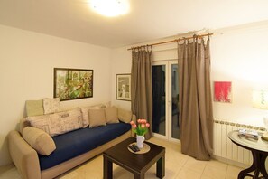 Living area - House Lilly  , with great location and beaches around. (Banjole)