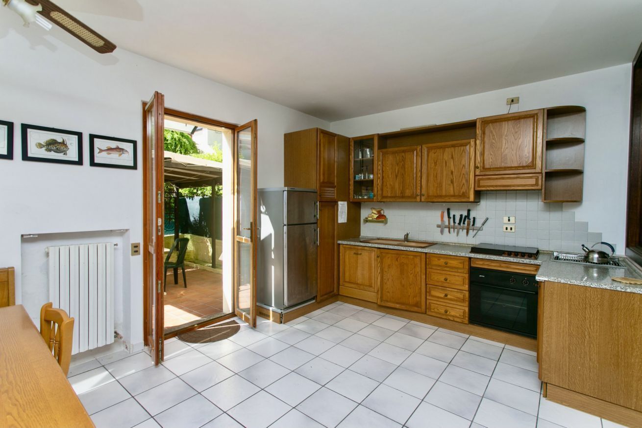 Réfrigérateur, four, lave-vaisselle