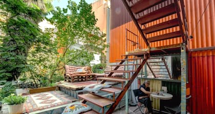 Yolohostel